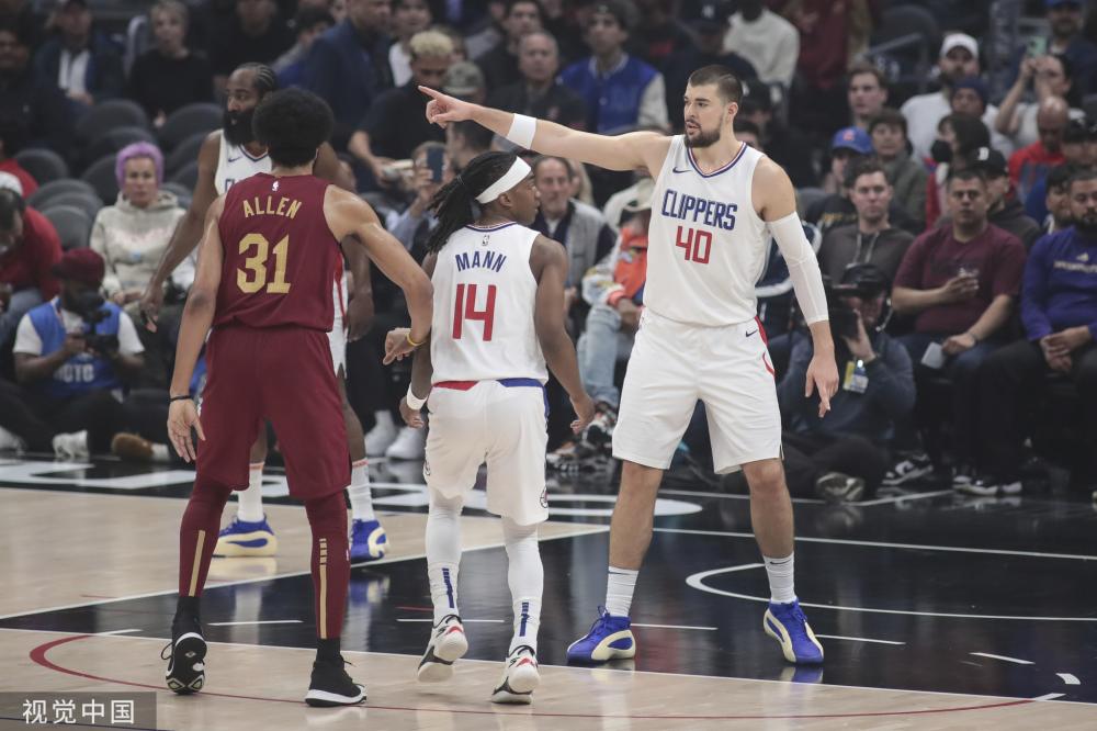 在现代足球 在现代足球